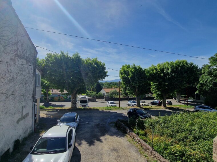 Maison 77 m²